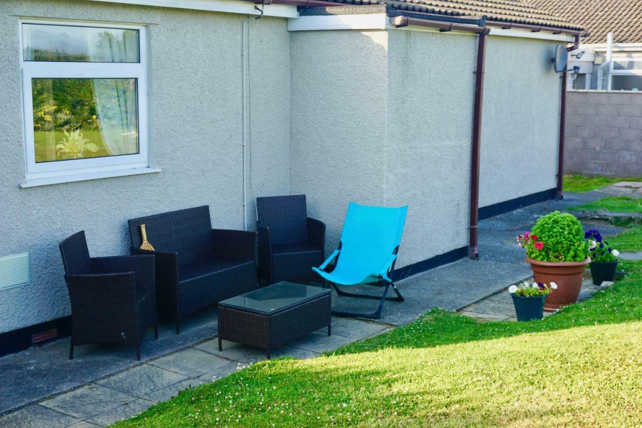Ednyfed South Stack Road Villa Holyhead Exterior photo