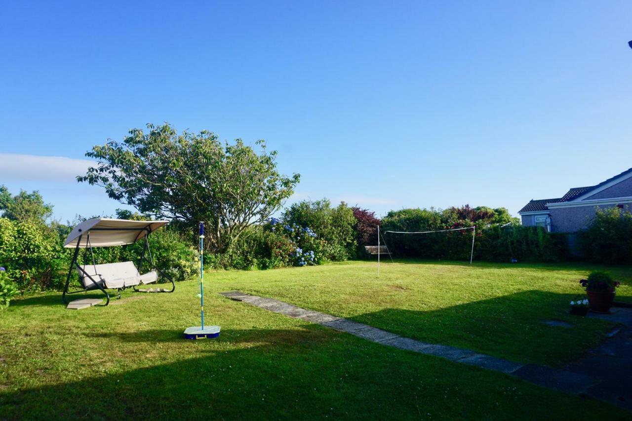 Ednyfed South Stack Road Villa Holyhead Exterior photo
